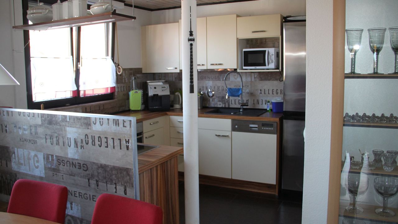 KITCHEN, INSIDE KITCHEN, INSIDE